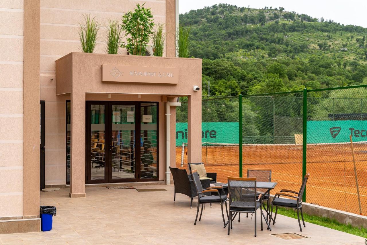 פודגוריצה Hotel Rio Verde מראה חיצוני תמונה